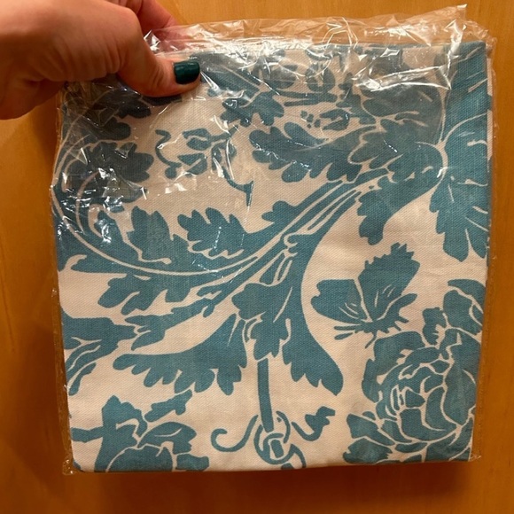 Decorative Throw Pillow Cover - Picture 3 of 4